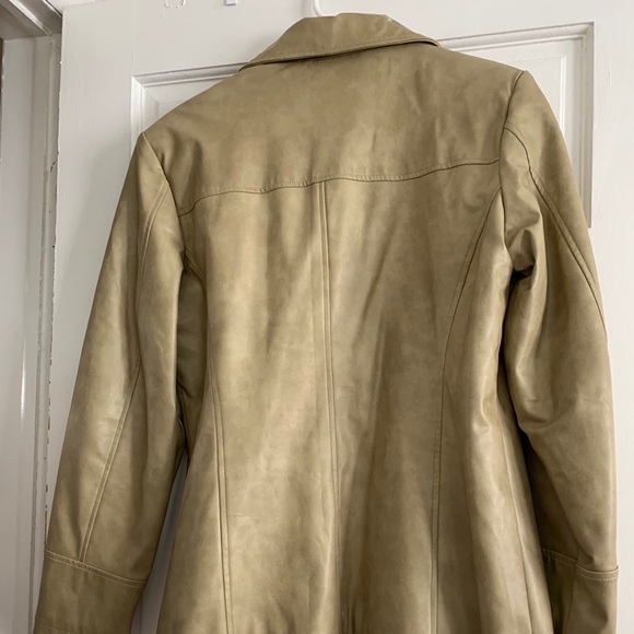 Jacket - Picture 2 of 3